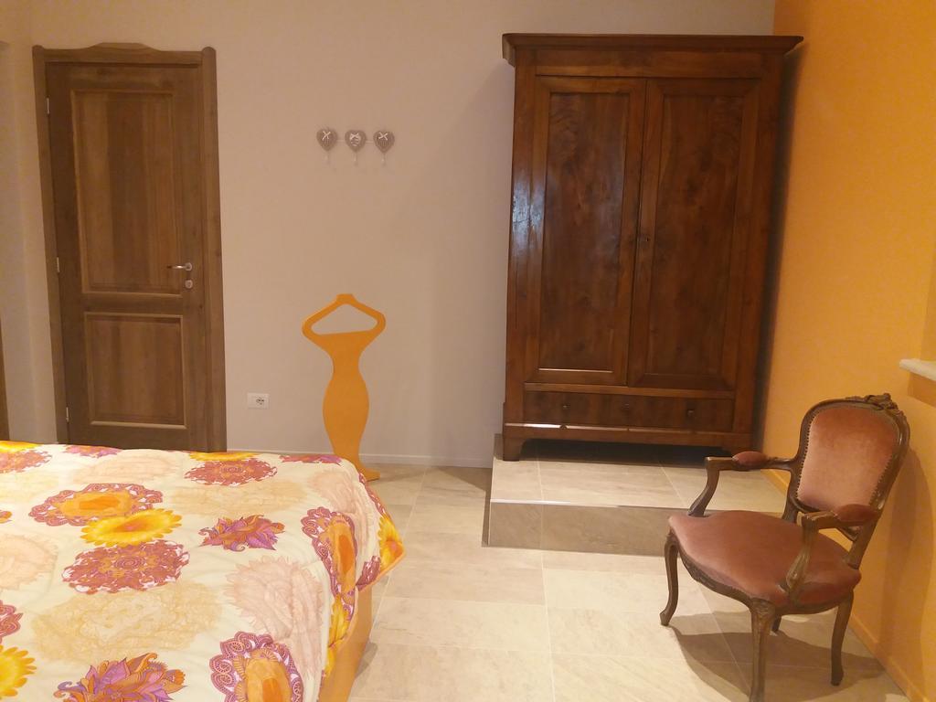 La Casa Di Kiki Villa Cuneo Bagian luar foto