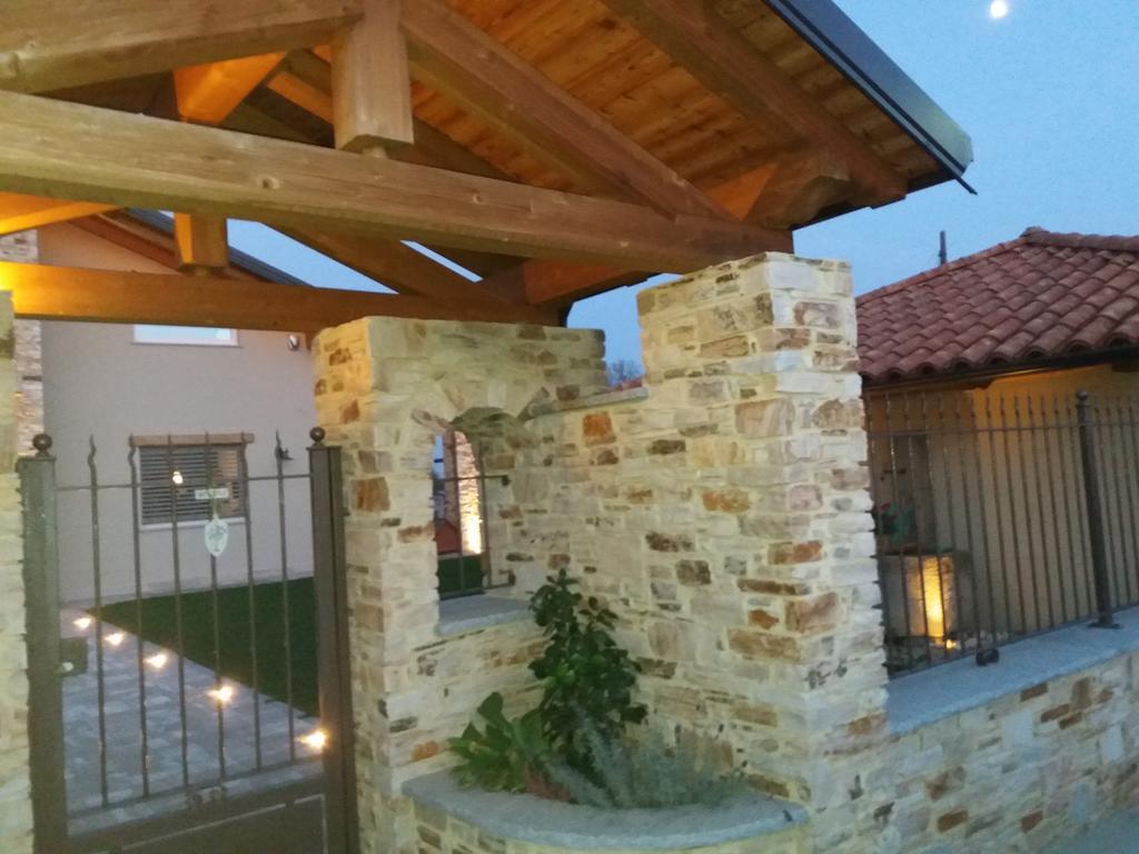 La Casa Di Kiki Villa Cuneo Bagian luar foto